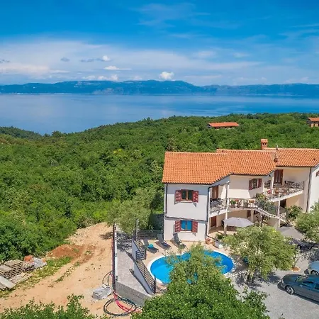 Apartment Fuer 4 Personen Ca 45 Qm In Labin, Istrien Bucht Von Rasa *